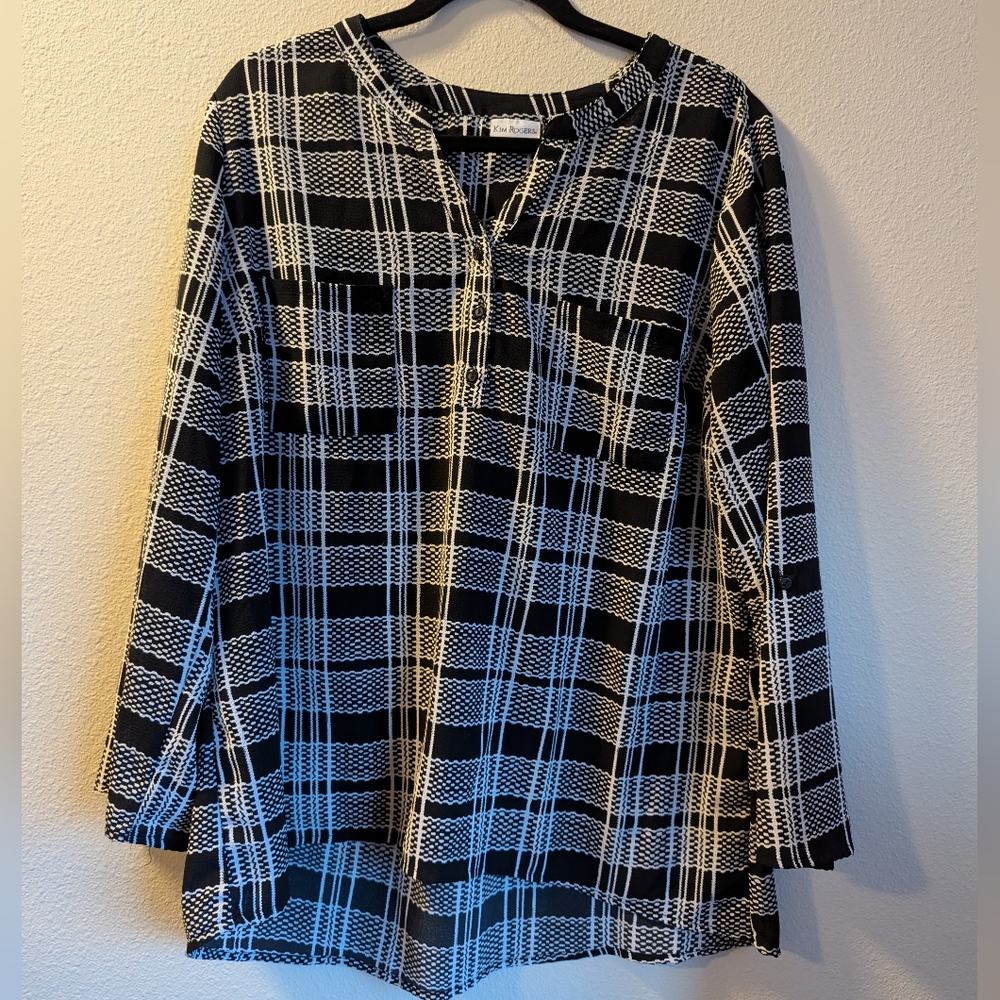 Kim Rogers Black and White Patterned Top Size XL